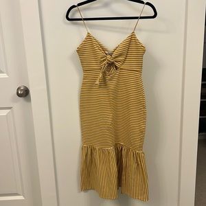 Saylor DORIS Dress in Mustard